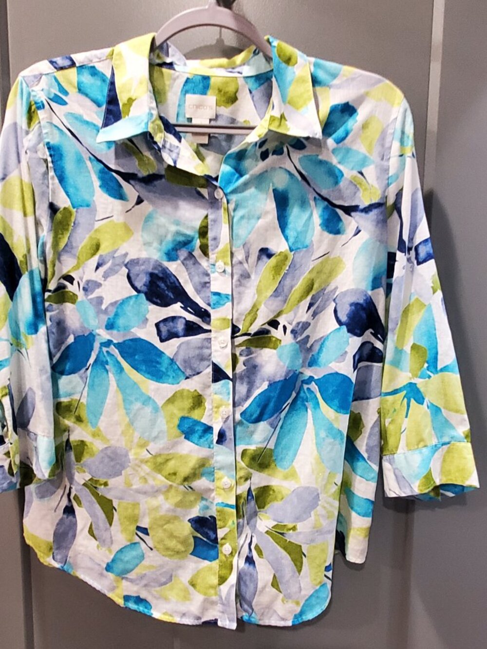 Chico's 100% Linen Floral Button-Front Shirt | Size 1 (Medium) | Blue Green - Picture 3 of 9